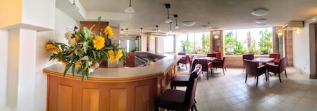 Restaurant. Marom Residence Romema