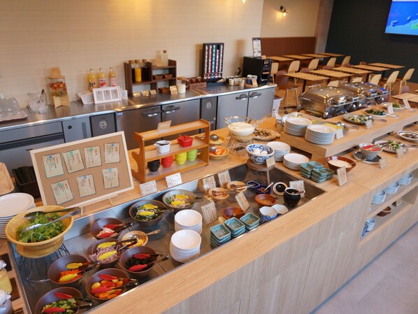 Daily buffet breakfast for a fee - APA Hotel Honhachinohe (Hachinohe)