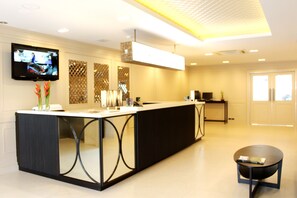 Borne des arrivées/des départs