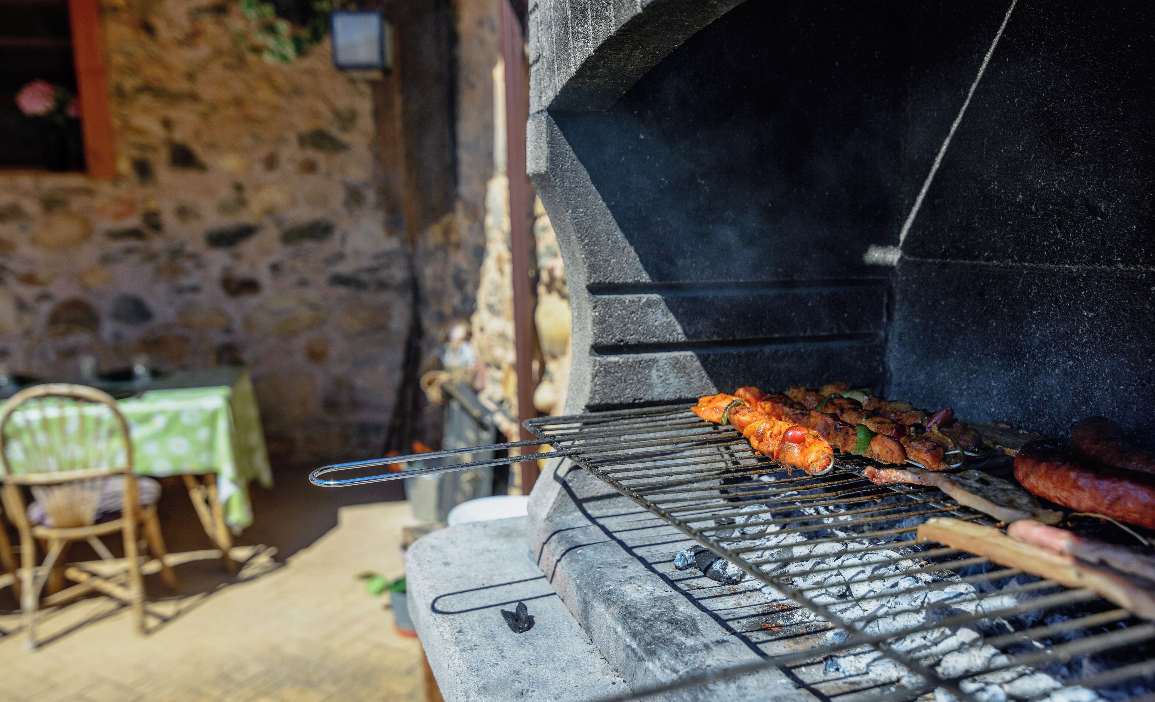 2 عدّة غرف نوم وأغطية فراش متميزة وألحفة محشوة بالريش