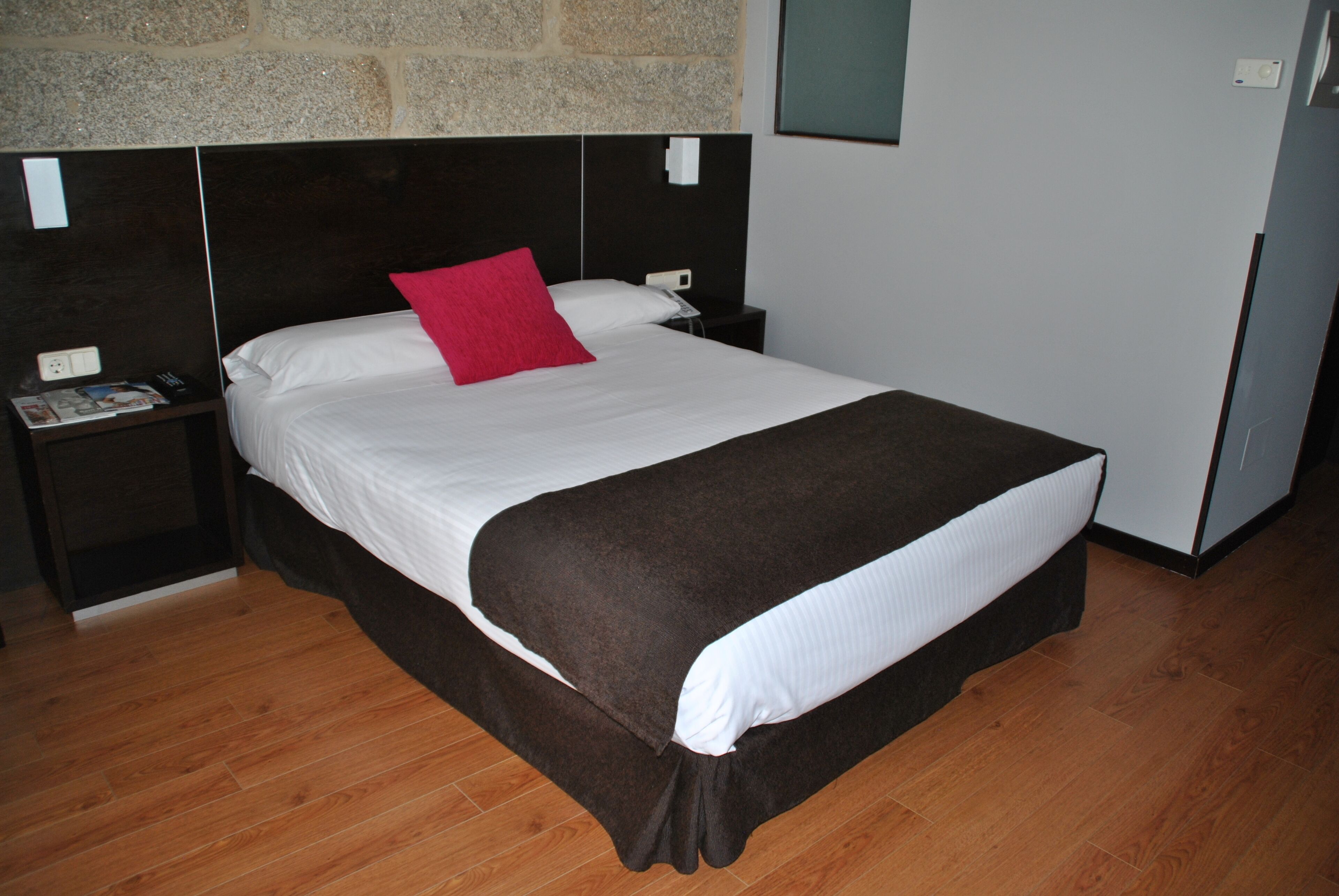 double or twin room | desk, blackout curtains, free cots/infant beds, rollaway beds