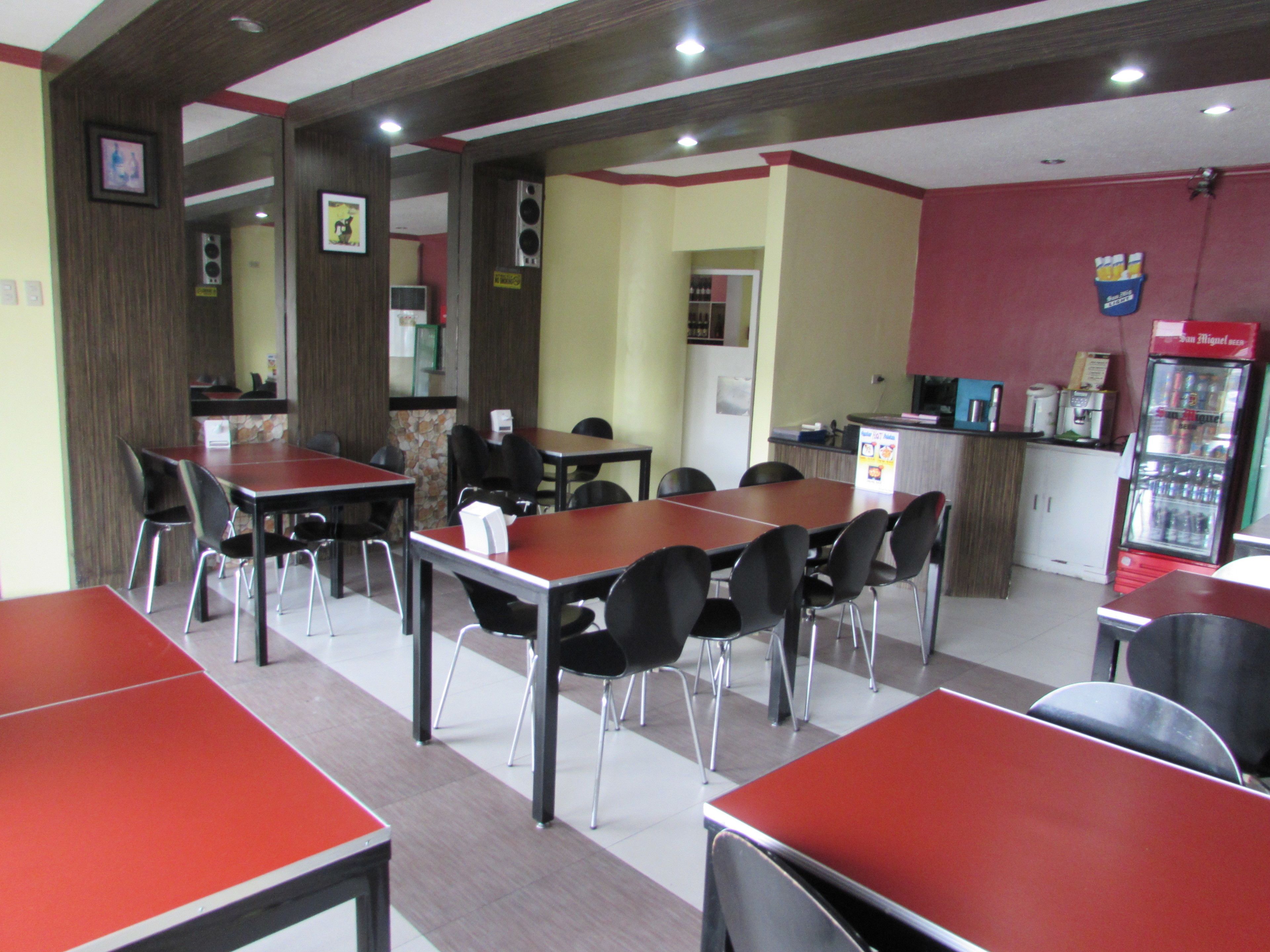 Photo - Oyster Plaza Hotel