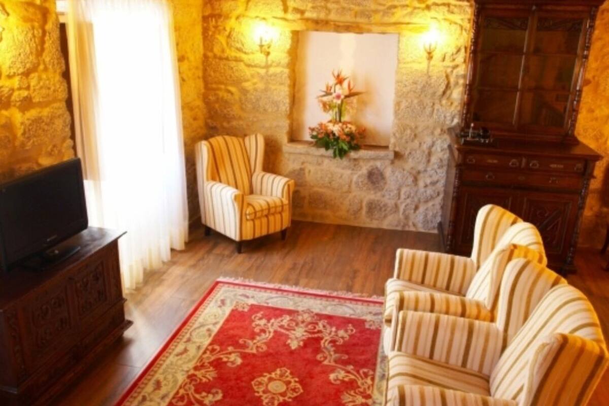 24-inch plasma tv with cable channels, tv