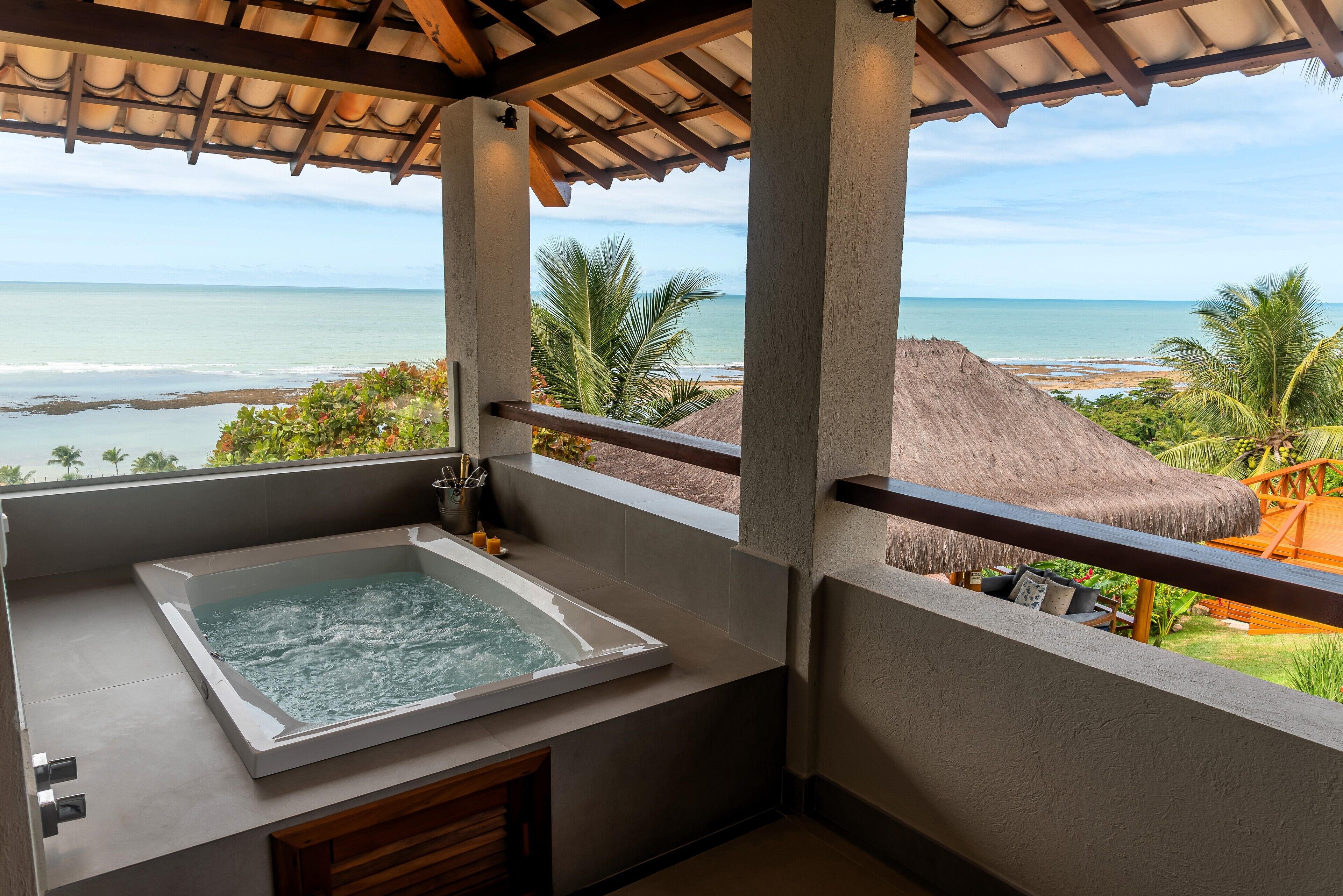 luxury room, jetted tub, sea view | balcony view