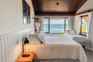 Luxury Room, Jetted Tub, Sea View | Premium bedding, pillowtop beds, minibar, in-room safe - Hotel Paraiso do Morro (Porto Seguro)