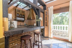 Apartment, 2 Bedrooms, Balcony | Private kitchen - Lanjarón Rural (Lanjaron)