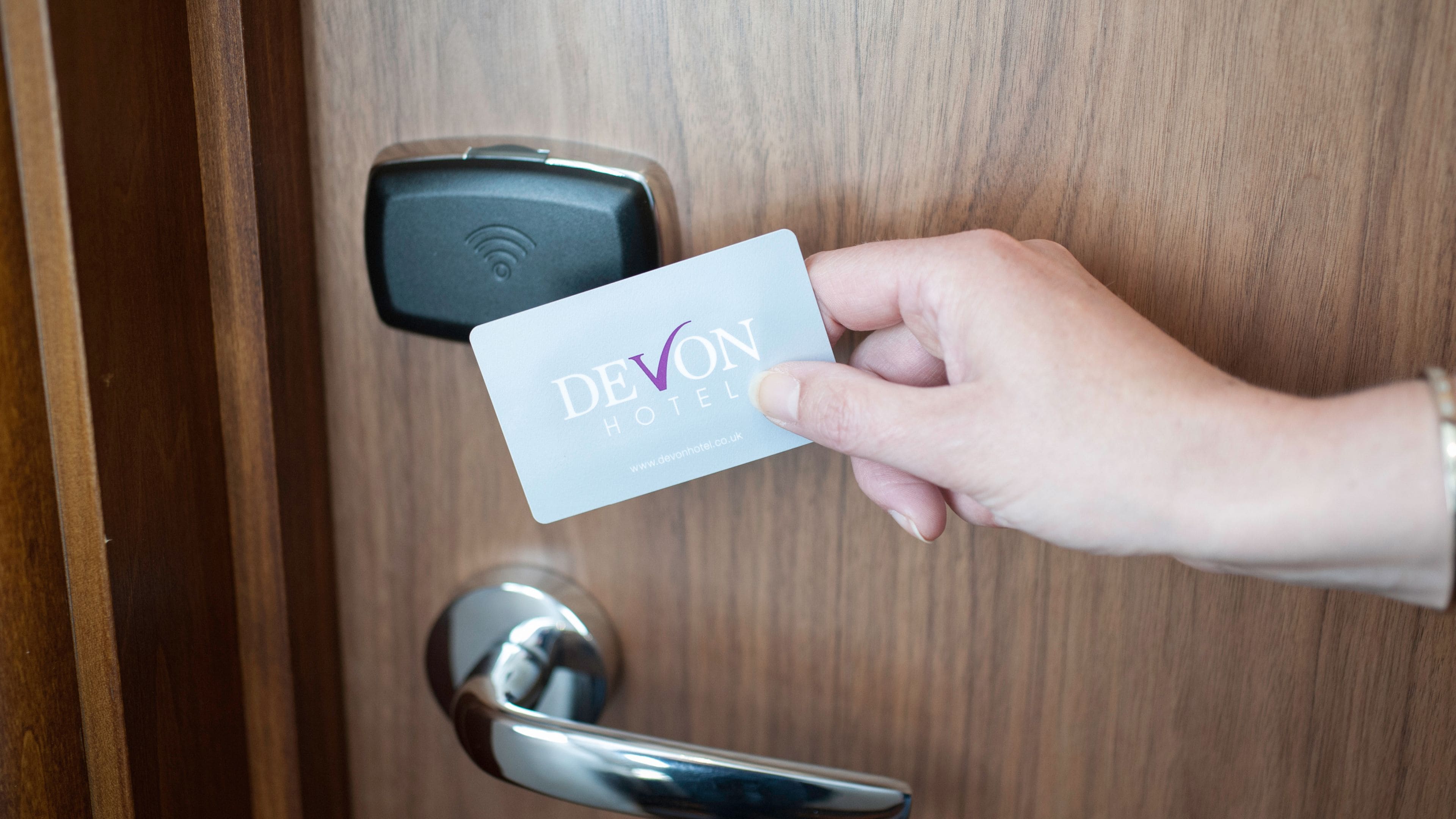 1 bedroom, desk, soundproofing, iron/ironing board