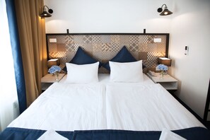 Economy Double Room | In-room safe, rollaway beds, free WiFi, bed sheets - Apart-Hotel Naumov (Moscow)