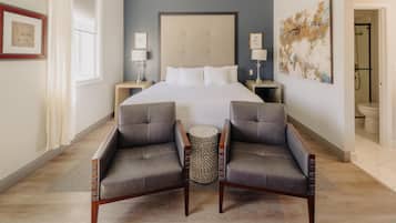 Décor unique, ameublement unique, fer et planche à repasser