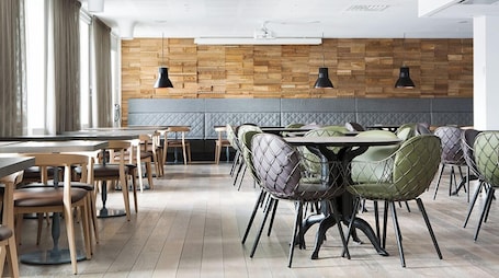 Restaurante. Comfort Hotel Norrköping