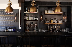 Bar (en la propiedad)