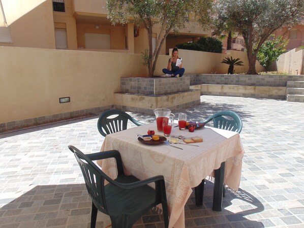 Terrace/patio