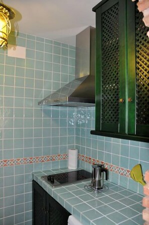 Apartament, 1 dormitori | Cuina privada | Frigorífic, microones, placa de cuina i cafetera i tetera