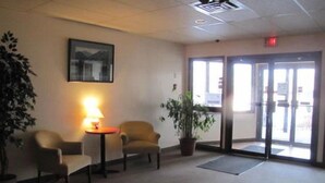 Interior entrance - Ashcroft River Inn (Ashcroft)