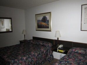 Desk, rollaway beds, free WiFi - Ashcroft River Inn (Ashcroft)