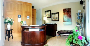 Reception - Motel des Cèdres (Sherbrooke)