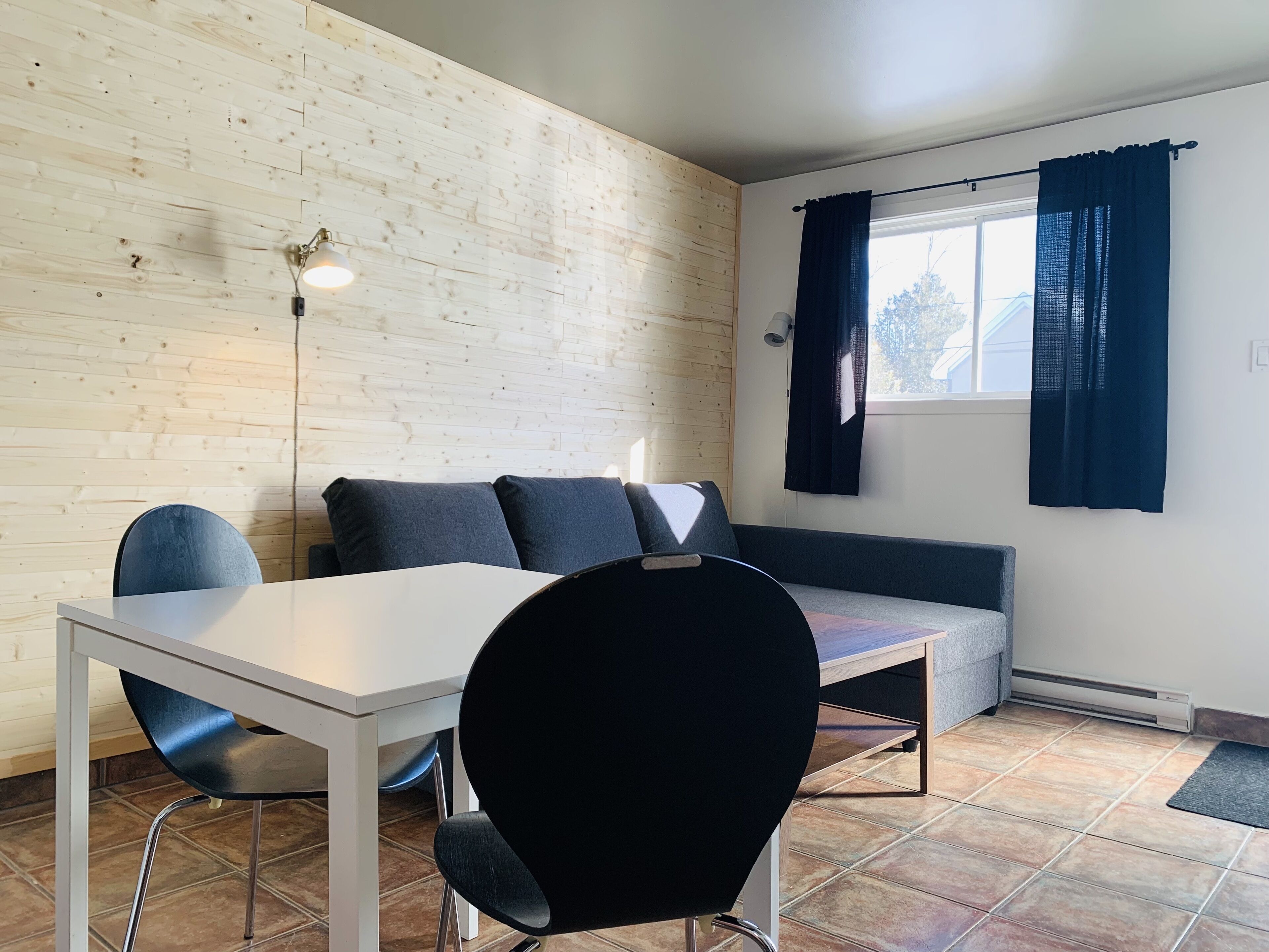 Apartment (3 & 4) | Living area
