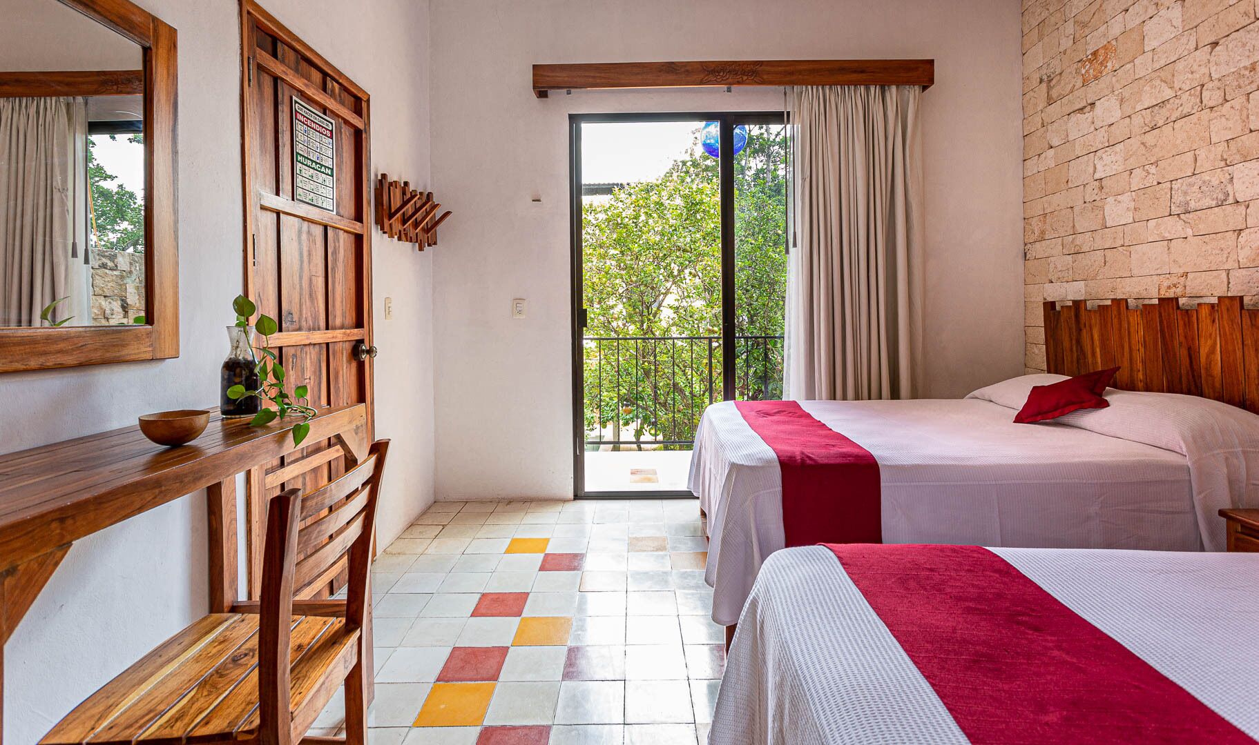 superior double room ( 2 camas matrimonio) | 1 bedroom, down duvets, in-room safe, individually decorated