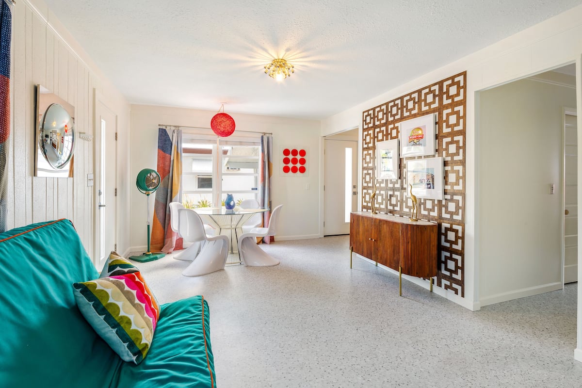 The Captain (2 Bedroom/1 Bath) | Living area | Flat-screen TV