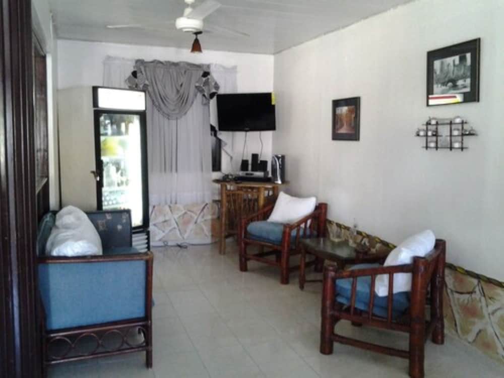 Green House Hotel by null