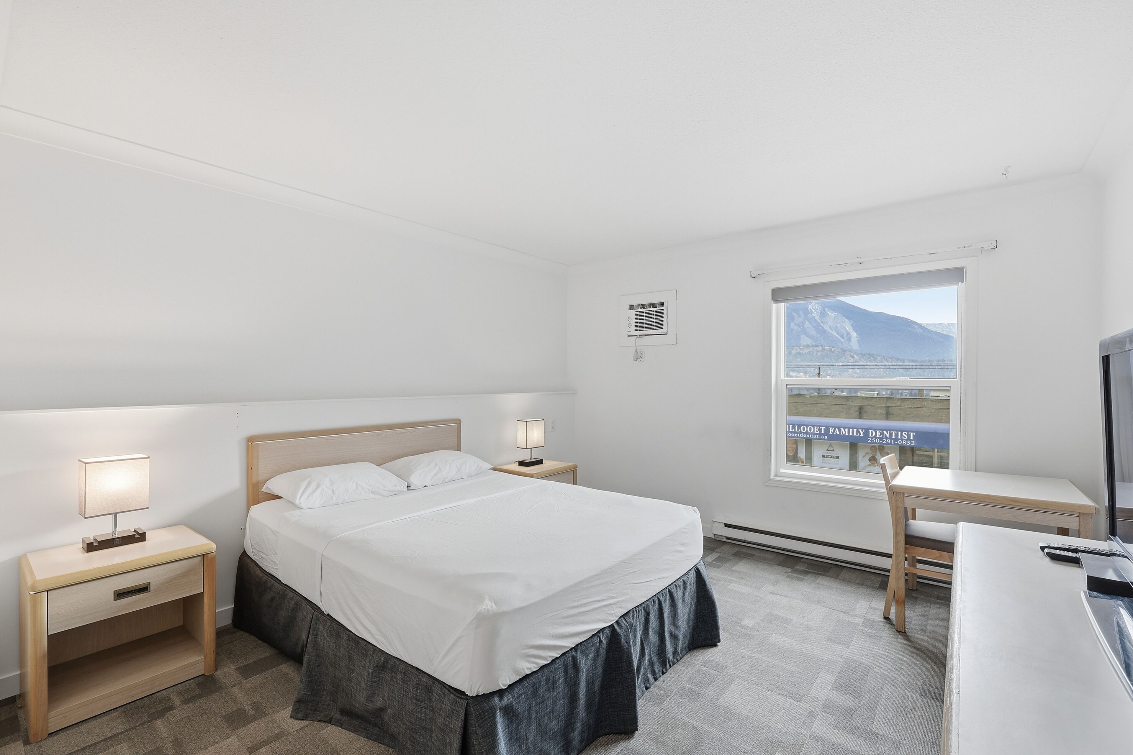 标准房, 1 张大床, 简易厨房 | 办公桌、免费 WiFi