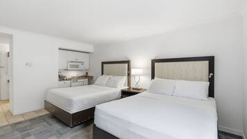 Standard Room, 2 Double Beds, Kitchen | Desk, free WiFi
