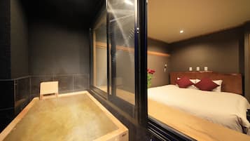 ์คํ ๋ค๋ ๋๋ธ๋ฃธ, ํน์ฌ์ด์ฆ์นจ๋ 1๊ฐ, ๊ธ์ฐ, ์ฐ ์ ๋ง (with Open Air Bath, King, Panorama) | ์์ค | ๋ฌด๋ฃ ์ธ๋ฉด์ฉํ, ํค์ด๋๋ผ์ด์ด, ์ฌ๋ฆฌํผ, ๋น๋ฐ