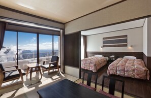 Japanese Western Style Room (Twin +7.5 tatami), Non Smoking | In-room safe, desk, free WiFi, bed sheets