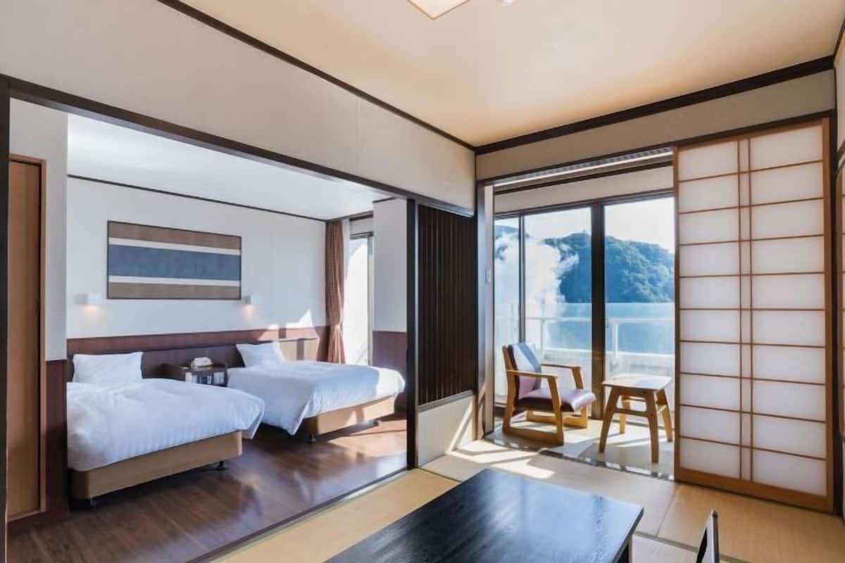 In-room safe, desk, free WiFi, bed sheets