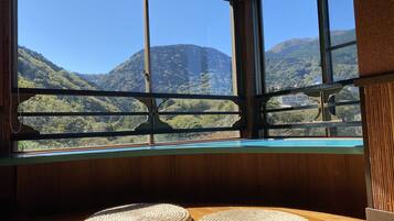 Japanese Style Superior Room | Down duvets, bed sheets