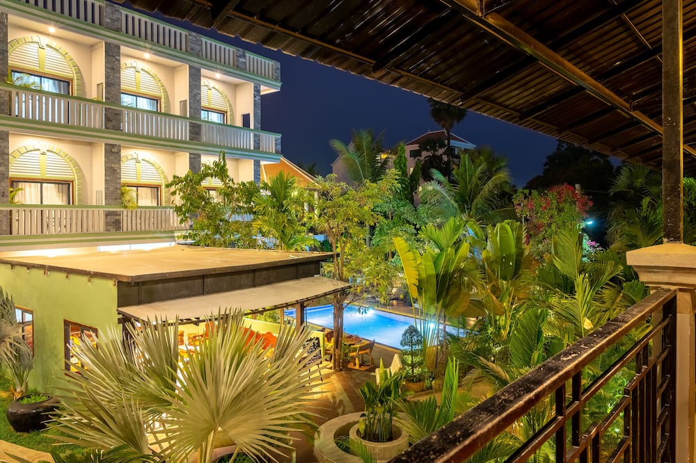 Reveal Angkor Hotel