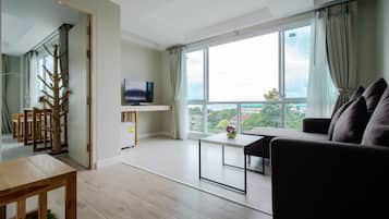 Suite Junior | 1 chambre, bureau, lits pliants/supplémentaires, Wi-Fi gratuit
