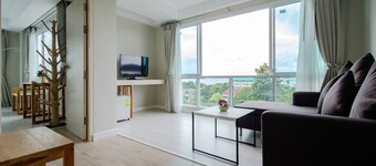 Prachuap Grand Hotel