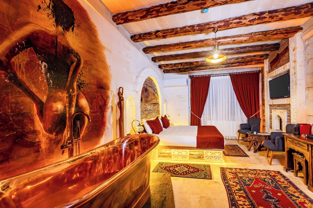 Luxury Double Room | Premium bedding, Select Comfort beds, minibar, desk