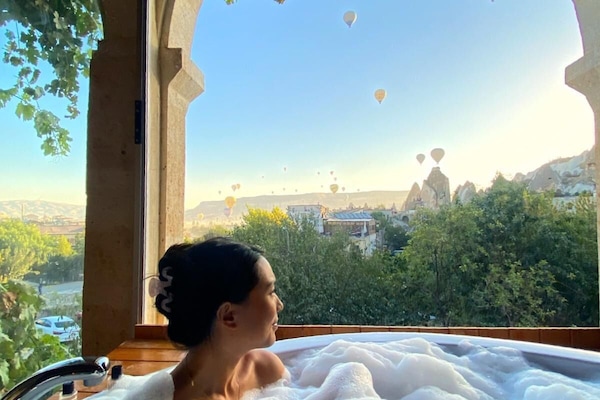 Royal Suite | Minibar, escritorio, espacio para trabajar con un portátil