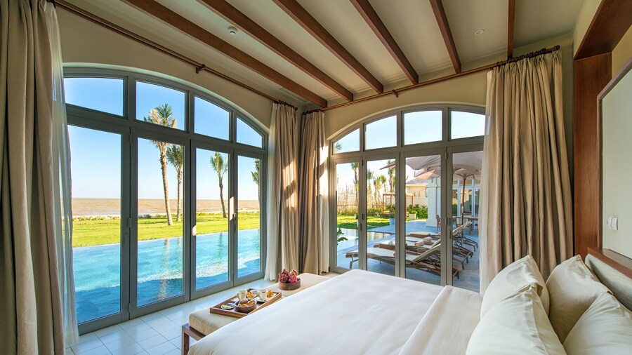 FLC Luxury Resort Samson