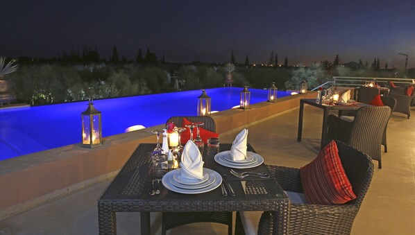 Breakfast, lunch, dinner served; Regional cuisine, pool views - Le Clos des Oliviers by KMV (Marrakech)