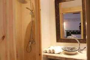 Bathroom sink - Riad Celia (Marrakech)
