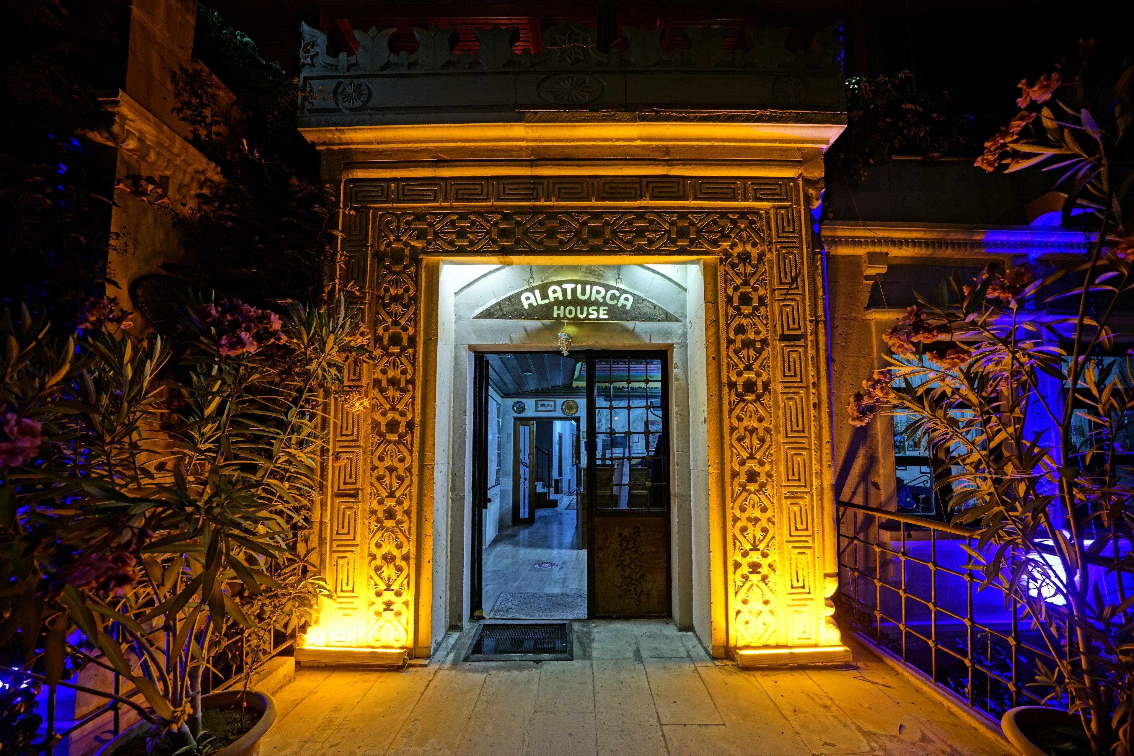 Foto - Alaturca House