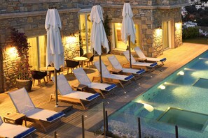 Outdoor pool, pool umbrellas, pool loungers
