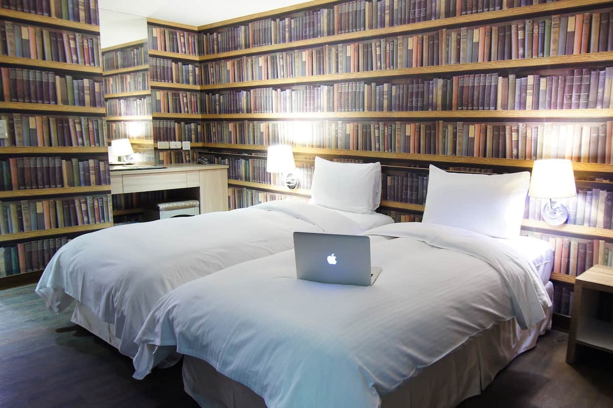 Superior Room, 2 Single Beds | 1 bedroom, premium bedding, down duvets, desk