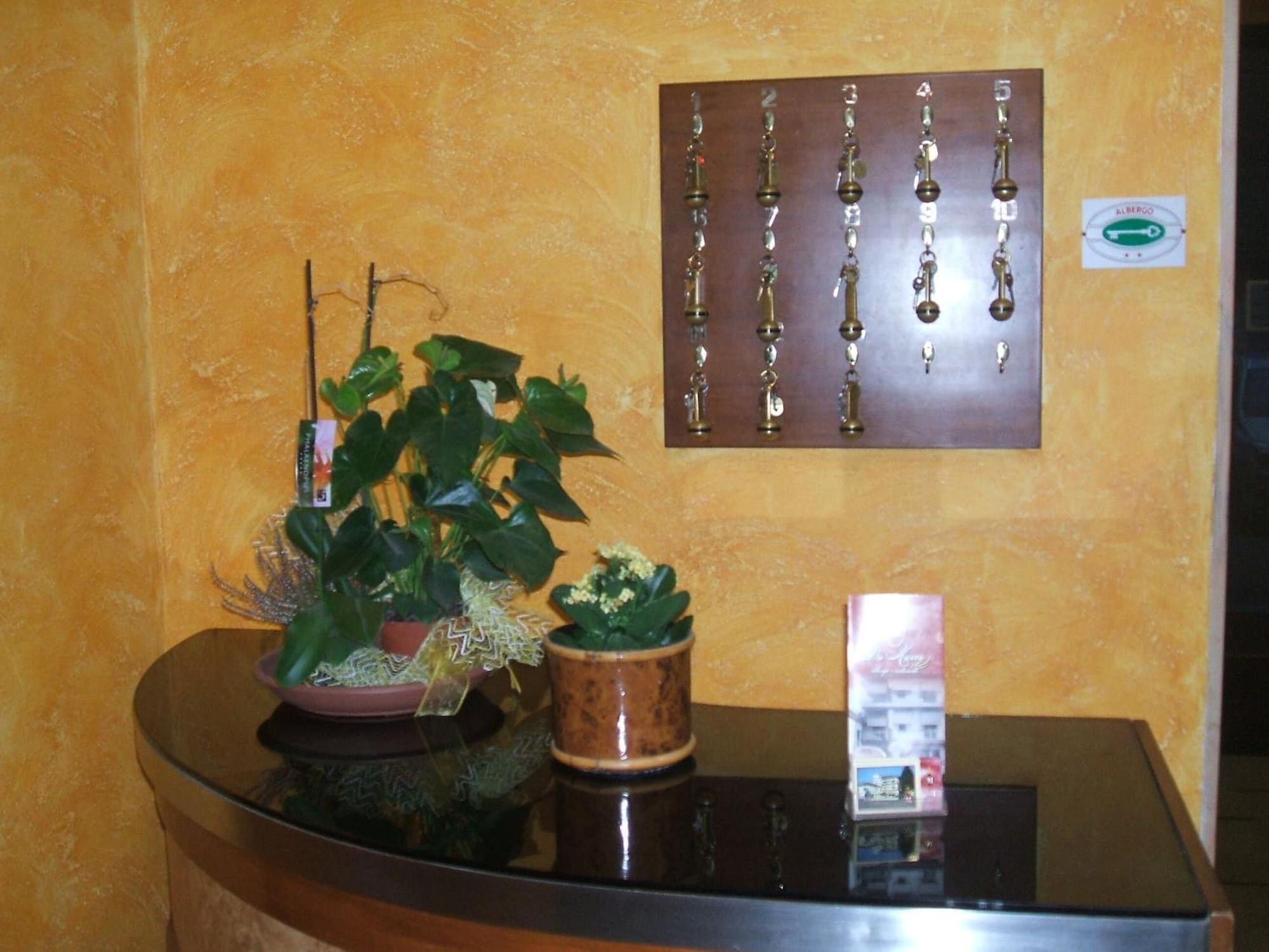2 Star Hotels