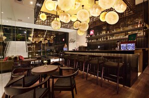 Lounge - Aston Priority Simatupang Hotel & Conference Center (Jakarta)