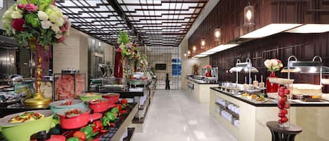 Daily buffet breakfast (IDR 250000 per person)