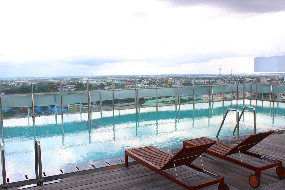 HARRIS Hotel Pontianak