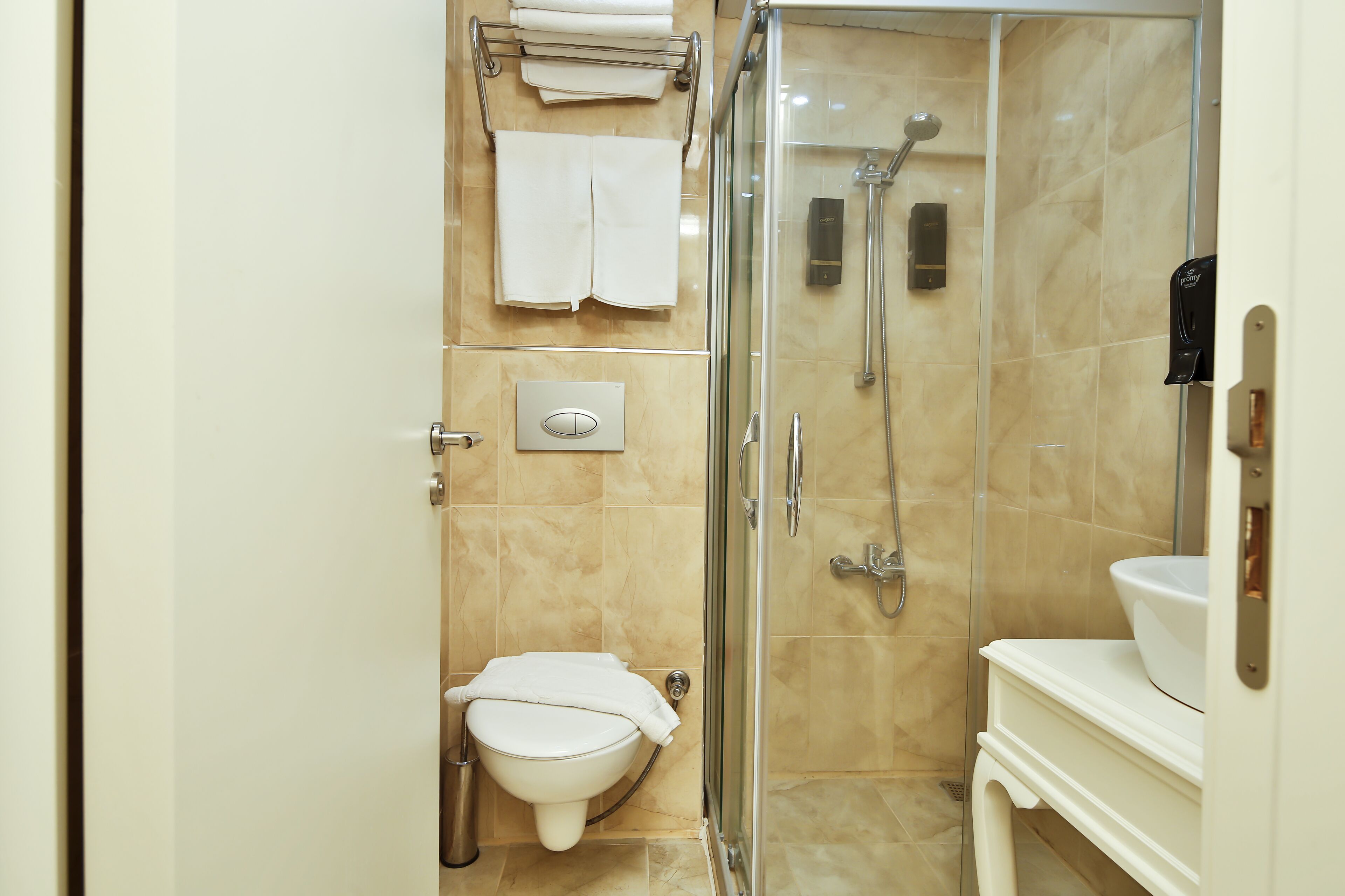 shower, free toiletries, hair dryer, slippers