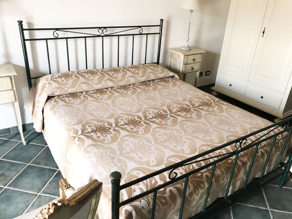 Minibar, desk, rollaway beds, bed sheets