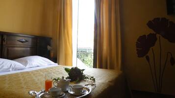 Triple Room, 1 Bedroom | Balcony