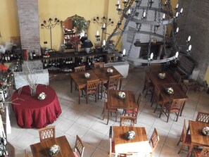 Daily cooked-to-order breakfast for a fee - Hotel Damian (Trofarello)