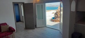 Villa, 1 Bedroom, Sea View | Living area